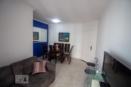 Sala de Estar de apartamento à venda com 3 quartos, 73m² em Vila Gomes Cardim, São Paulo