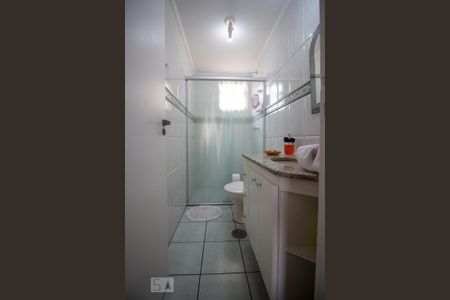 Apartamento à venda com 73m², 3 quartos e 2 vagasBanheiro da Suíte