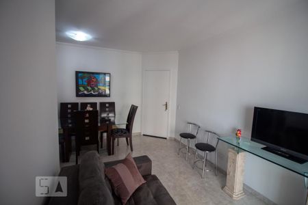 Sala de Estar de apartamento à venda com 3 quartos, 73m² em Vila Gomes Cardim, São Paulo