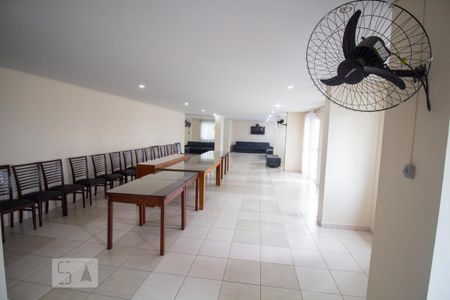Apartamento à venda com 73m², 3 quartos e 2 vagasÁrea comum - Salão de festas