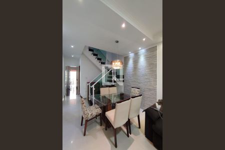 Sala de casa à venda com 2 quartos, 73m² em Vila Frugoli, São Paulo