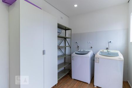 Studio para alugar com 20m², 1 quarto e 1 vaga Studio para alugar com 20m², 1 quarto e 1 vagaÁrea comum - Área de serviço