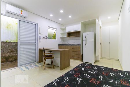 Kitnet de kitnet/studio para alugar com 1 quarto, 20m² em Cidade Universitária, Campinas