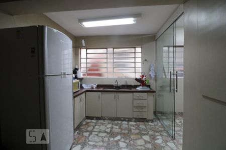 Casa para alugar com 280m², 3 quartos e 2 vagasCozinha