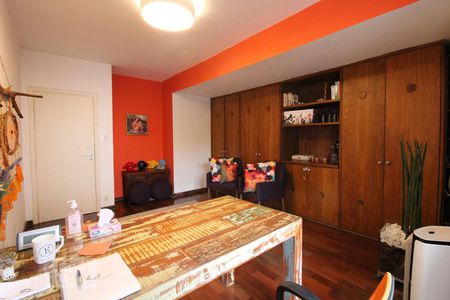 Casa para alugar com 280m², 3 quartos e 2 vagasQuarto 1