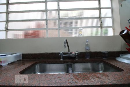 Casa para alugar com 280m², 3 quartos e 2 vagasPia da cozinha