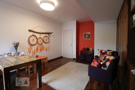 Quarto 1 de casa para alugar com 3 quartos, 280m² em Campo Belo, São Paulo
