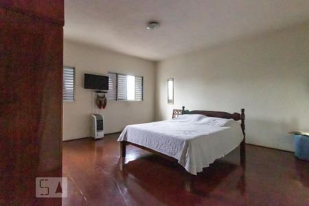 Casa à venda com 250m², 3 quartos e 1 vaga Casa à venda com 250m², 3 quartos e 1 vagaQuarto 3