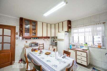 Casa à venda com 600m², 4 quartos e 2 vagasCozinha