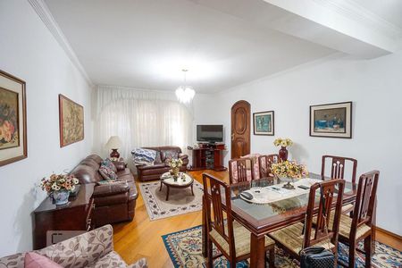 Sala de casa à venda com 4 quartos, 600m² em Vila Carrao, São Paulo