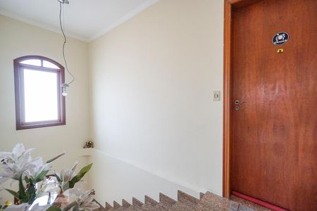 Casa à venda com 600m², 4 quartos e 2 vagasHall da escada