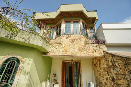 Casa à venda com 600m², 4 quartos e 2 vagasTerraço