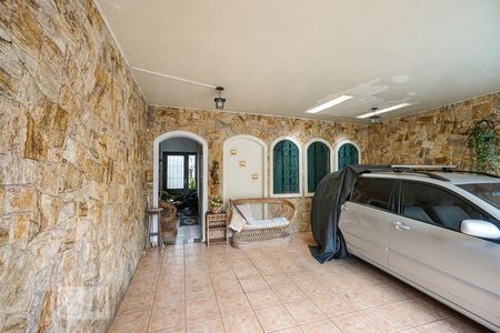 Casa à venda com 600m², 4 quartos e 2 vagasGaragem