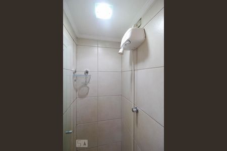 Banheiro de apartamento para alugar com 1 quarto, 35m² em Cambuci, São Paulo
