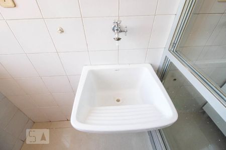 Apartamento à venda com 61m², 3 quartos e 1 vaga Apartamento à venda com 61m², 3 quartos e 1 vagaÁrea de serviço