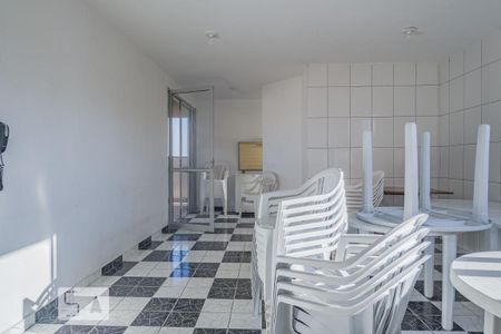 Apartamento à venda com 61m², 3 quartos e 1 vaga Apartamento à venda com 61m², 3 quartos e 1 vagaSalão de festa