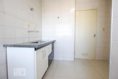 Apartamento à venda com 61m², 3 quartos e 1 vaga Apartamento à venda com 61m², 3 quartos e 1 vagaCozinha