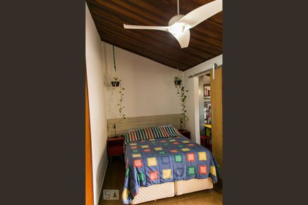 Casa de condomínio para alugar com 140m², 3 quartos e 1 vagaSuíte 