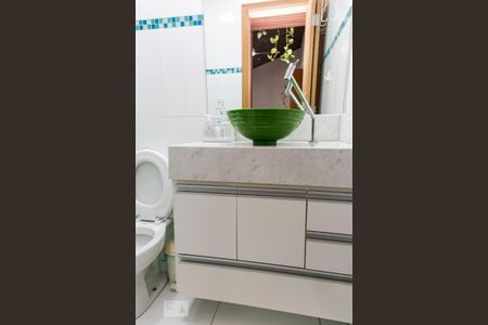 Casa de condomínio para alugar com 140m², 3 quartos e 1 vagaBanheiro da Suíte