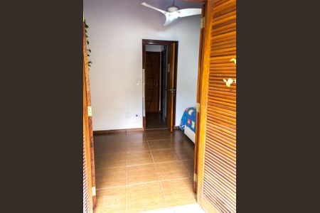 Casa de condomínio para alugar com 140m², 3 quartos e 1 vagaVaranda da Suíte