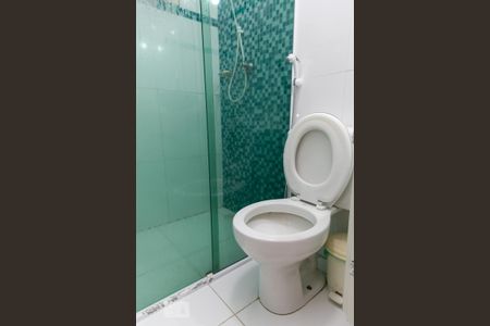 Casa de condomínio para alugar com 140m², 3 quartos e 1 vagaBanheiro da Suíte