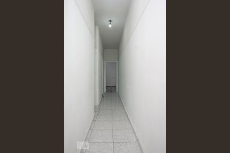 Casa à venda com 93m², 2 quartos e sem vagaCorredor acesso Sala e Cozinha