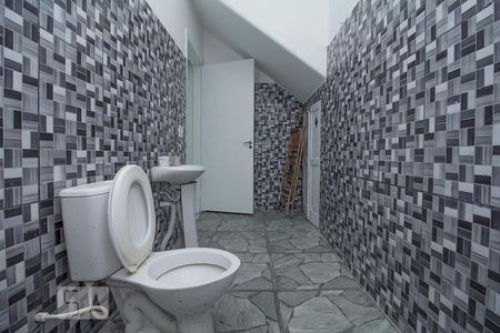 Casa à venda com 93m², 2 quartos e sem vagaBanheiro