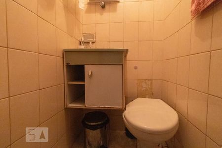 Casa à venda com 350m², 5 quartos e 3 vagasBanheiro 1