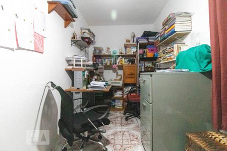 Casa à venda com 350m², 5 quartos e 3 vagasEscritório