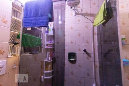 Casa à venda com 350m², 5 quartos e 3 vagasBanheiro 2