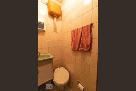 Casa à venda com 350m², 5 quartos e 3 vagasBanheiro 1