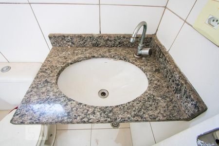 Apartamento à venda com 56m², 2 quartos e 1 vagaBanheiro do quarto 1