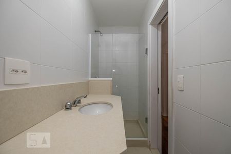 Apartamento à venda com 135m², 4 quartos e 3 vagasBanheiro Social