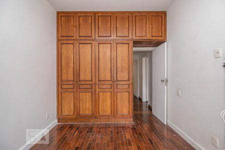 Apartamento à venda com 135m², 4 quartos e 3 vagasQuarto 3