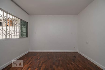 Apartamento à venda com 135m², 4 quartos e 3 vagasQuarto Suíte 2