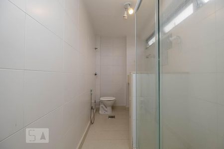 Apartamento à venda com 135m², 4 quartos e 3 vagasBanheiro Suíte 2