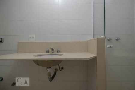 Apartamento à venda com 135m², 4 quartos e 3 vagasBanheiro Social