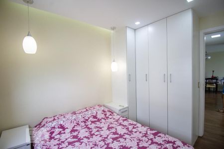 Apartamento à venda com 78m², 3 quartos e 2 vagasQuarto 1