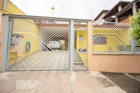 Casa à venda com 260m², 3 quartos e 4 vagasFachada