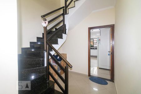 Escada Interna de casa à venda com 3 quartos, 186m² em Parque Oratório, Santo André