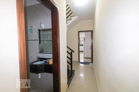 Corredor de casa à venda com 3 quartos, 186m² em Parque Oratório, Santo André