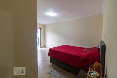 Casa à venda com 186m², 3 quartos e 4 vagasSuíte 2