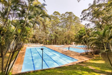 Apartamento para alugar com 55m², 2 quartos e 2 vagasÁrea Comum do Club - Piscinas