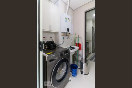 Apartamento para alugar com 72m², 2 quartos e 1 vagaÁrea de serviço