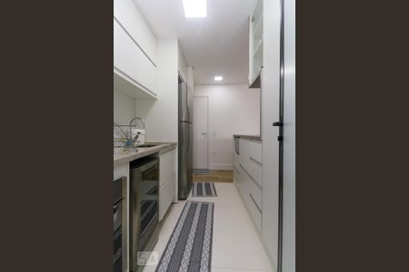 Apartamento para alugar com 72m², 2 quartos e 1 vagaCozinha