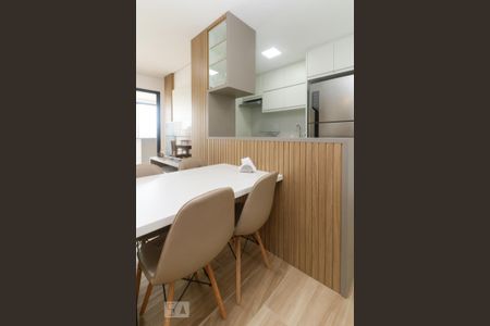 Apartamento para alugar com 72m², 2 quartos e 1 vagaCozinha