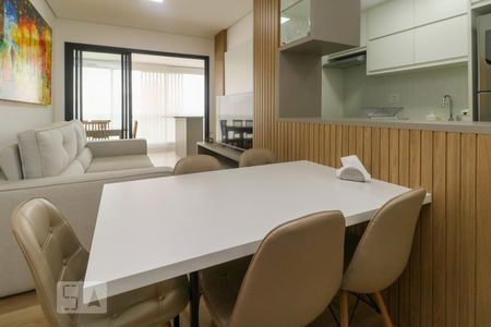 Sala de jantar de apartamento para alugar com 2 quartos, 72m² em Pinheiros, São Paulo
