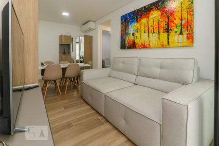 Sala de apartamento para alugar com 2 quartos, 72m² em Pinheiros, São Paulo