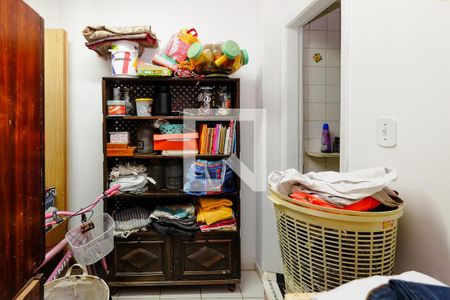 Apartamento à venda com 99m², 2 quartos e 1 vaga Apartamento à venda com 99m², 2 quartos e 1 vagaQuarto de Serviço