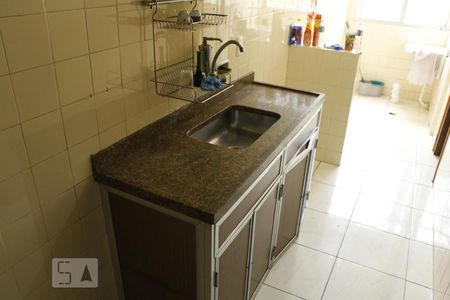 Apartamento à venda com 72m², 2 quartos e 2 vagasCozinha - Torneira